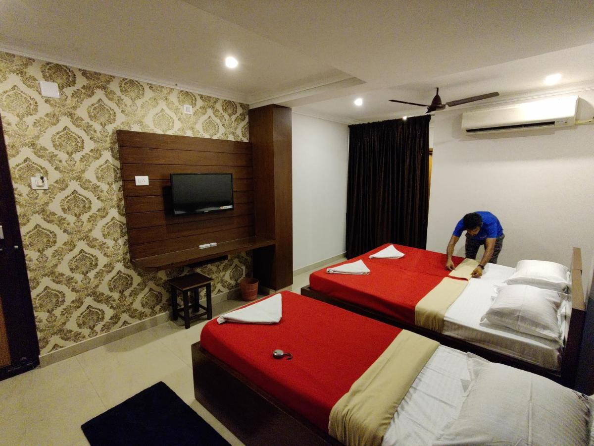 Vyavahar Lodge Удупи Екстериор снимка