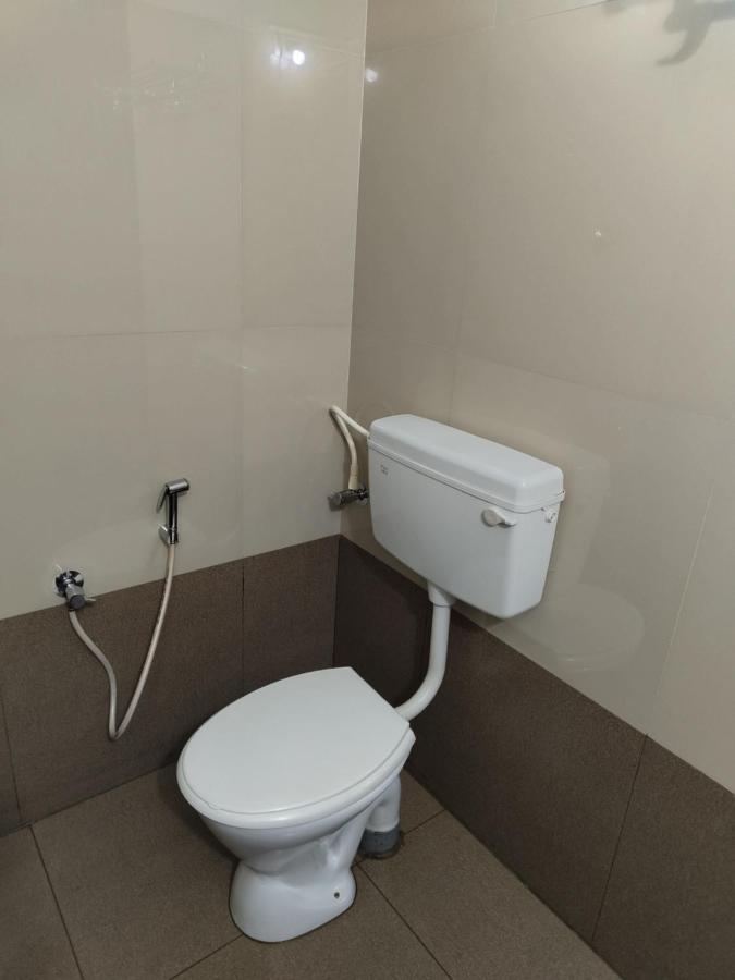 Vyavahar Lodge Удупи Екстериор снимка